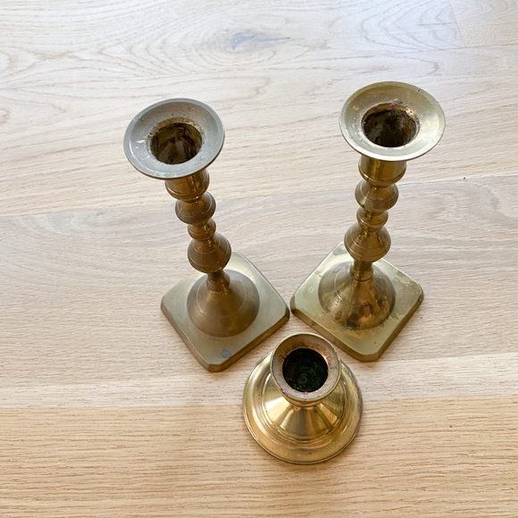 VINTAGE solid brass candle stick set of 3 - Picture 4 of 9